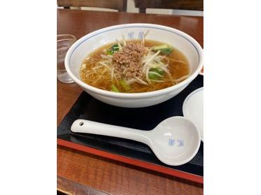 ちぢれ?の醤油ベースのラーメン!