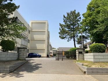 生徒が元気に通っています♪