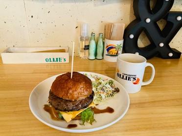 こだわりのテリヤキチーズバーガー!