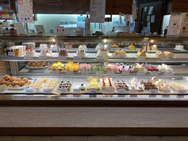 どのケーキにするか迷います♪