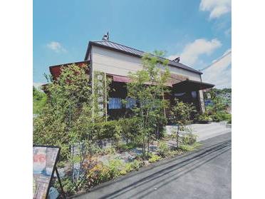 おしゃれな植栽がむかえてくれます。