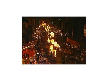 吉田の火祭(よしだのひまつり)