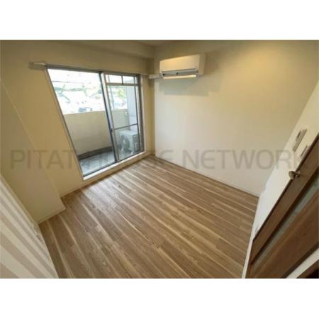 ラ・ティーダ御影 部屋写真5 ベッドルーム