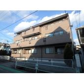 落ち着いた雰囲気の外観です
