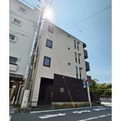 駅から徒歩6分