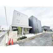 外観タイル張りです