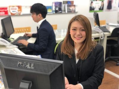 店舗スタッフ