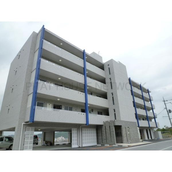  築14年5ヶ月 5階建の賃貸物件