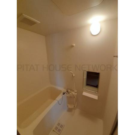 ＥＡＳＴハイツ 部屋写真3 バス／シャワー