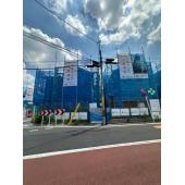 建築中
