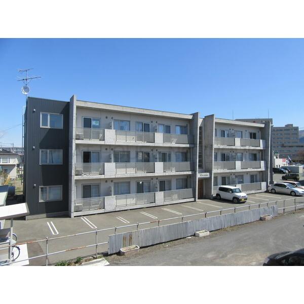 伊達紋別駅より徒歩19分 築19年3ヶ月 3階建の賃貸物件