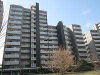 京阪東ローズタウンファインガーデンスクエアB棟 外観写真3 建物外観