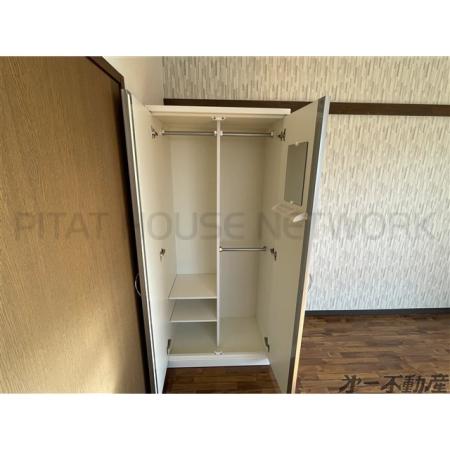 フォルクローレ・ペルシュ 部屋写真5 収納