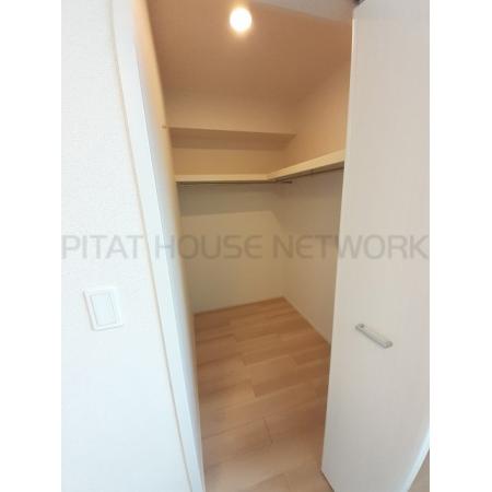 ルーエンハイムⅥ 部屋写真8 収納
