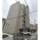 住宅街に位置するマンション♪