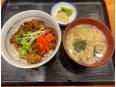 少し丼ものも欲張りました笑