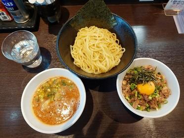 濃厚オマールエビつけ麺とひぶた丼