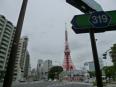 地上へ上がると東京タワー